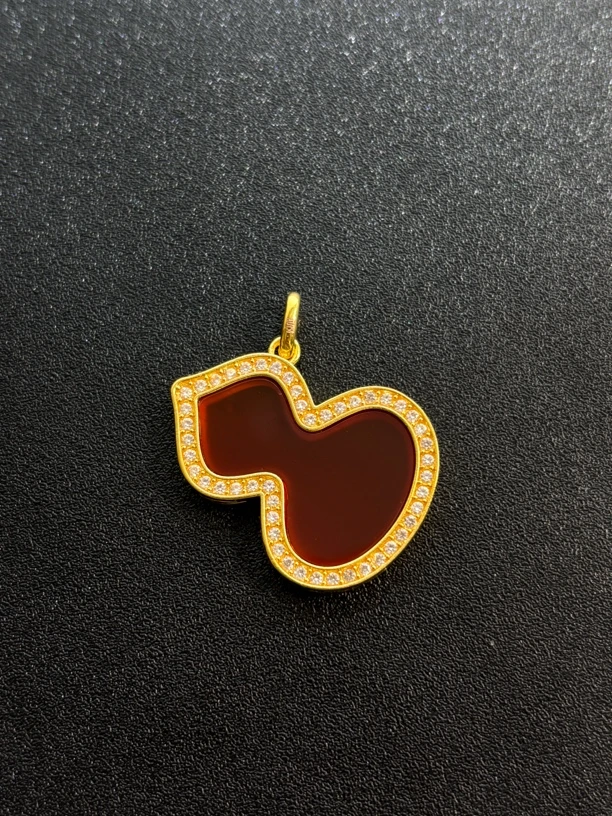 18k金 Au750 吊坠 送银项链 a50