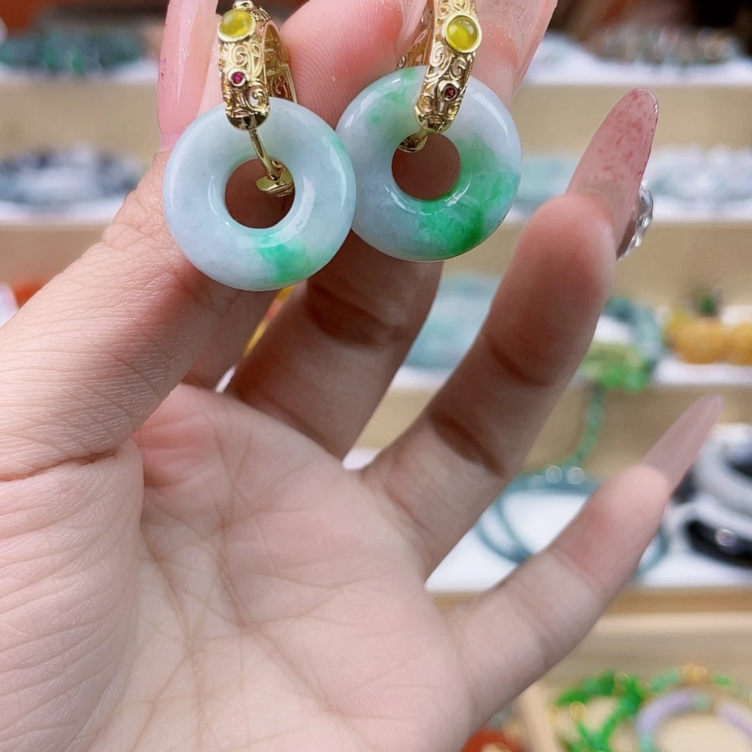 翡翠未镶嵌手链耳坠