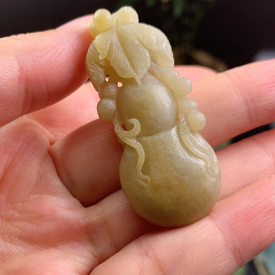 定制翡翠未镶嵌葫芦