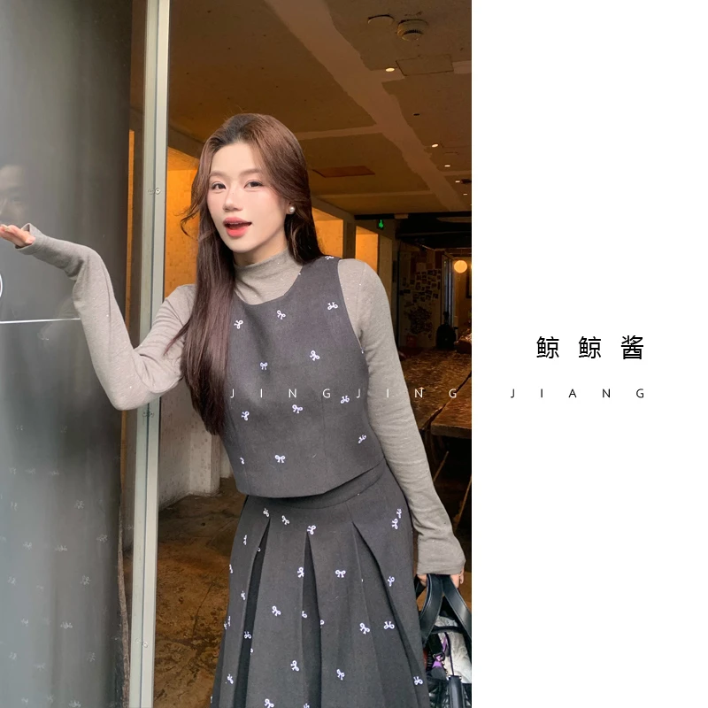 ZOZ鲸鲸酱 【甜心蝶语】秋冬季新款气质时尚高级感修身无袖马甲