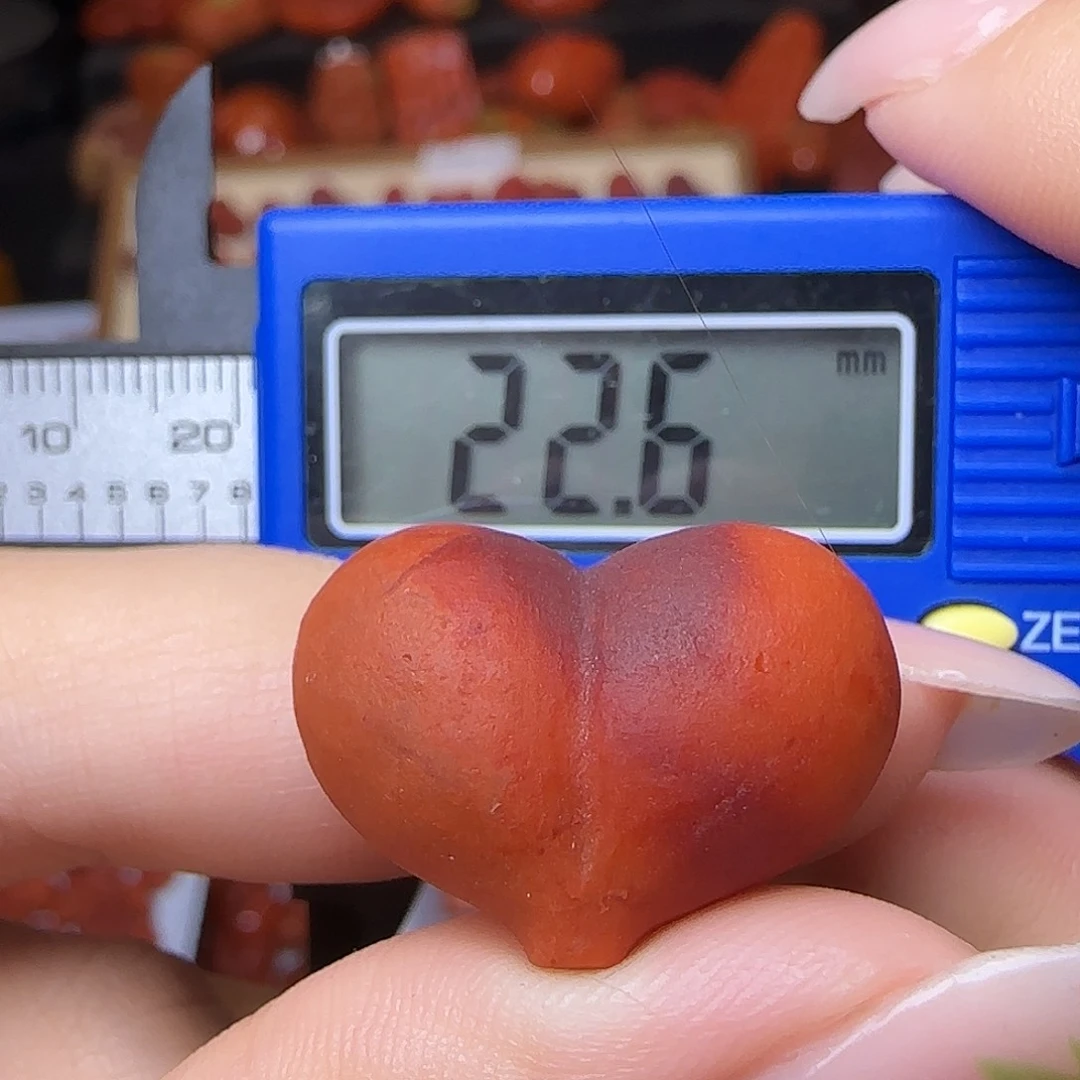 几***年南红玛瑙未镶嵌颈饰打孔不退不换