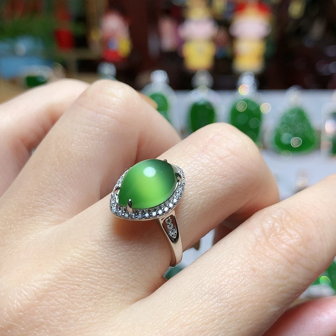 未镶嵌戒指和田玉（碧玉）