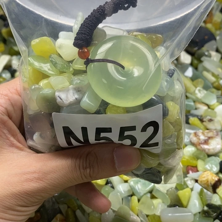 未镶嵌蛇纹石玉鱼缸石