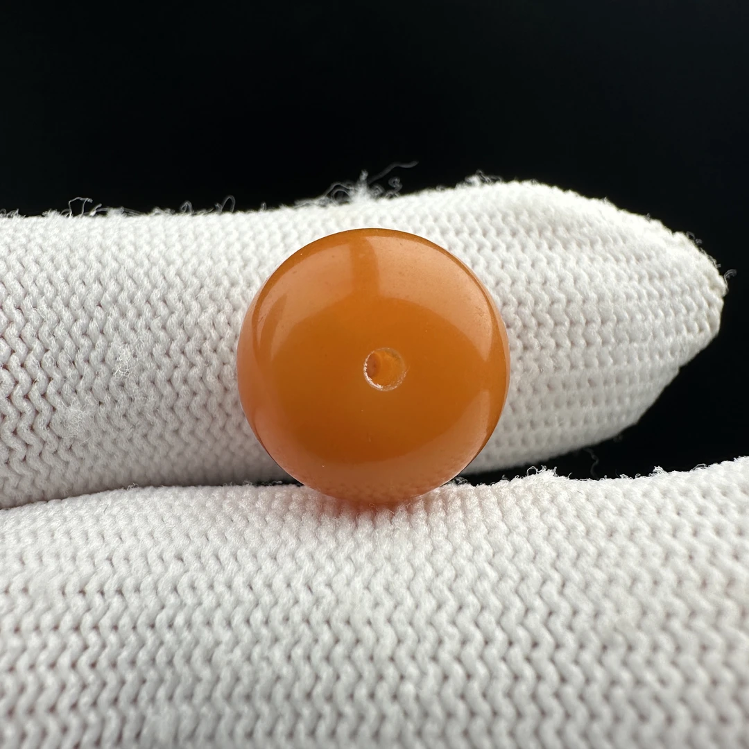 K1355天然原矿蜜蜡 鸡油红扣子13.4*8.7mm支持复检假一罚十