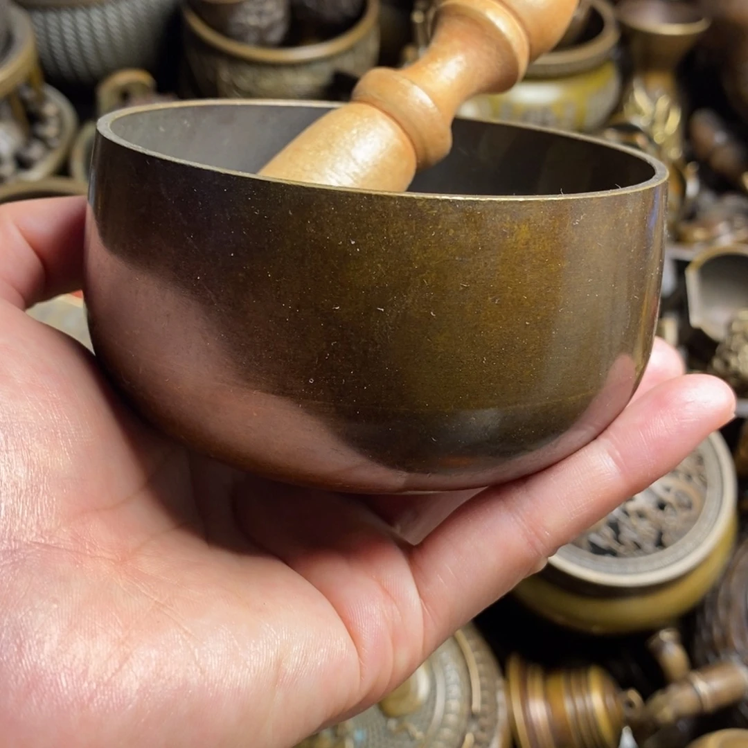 精美铜器做工精良