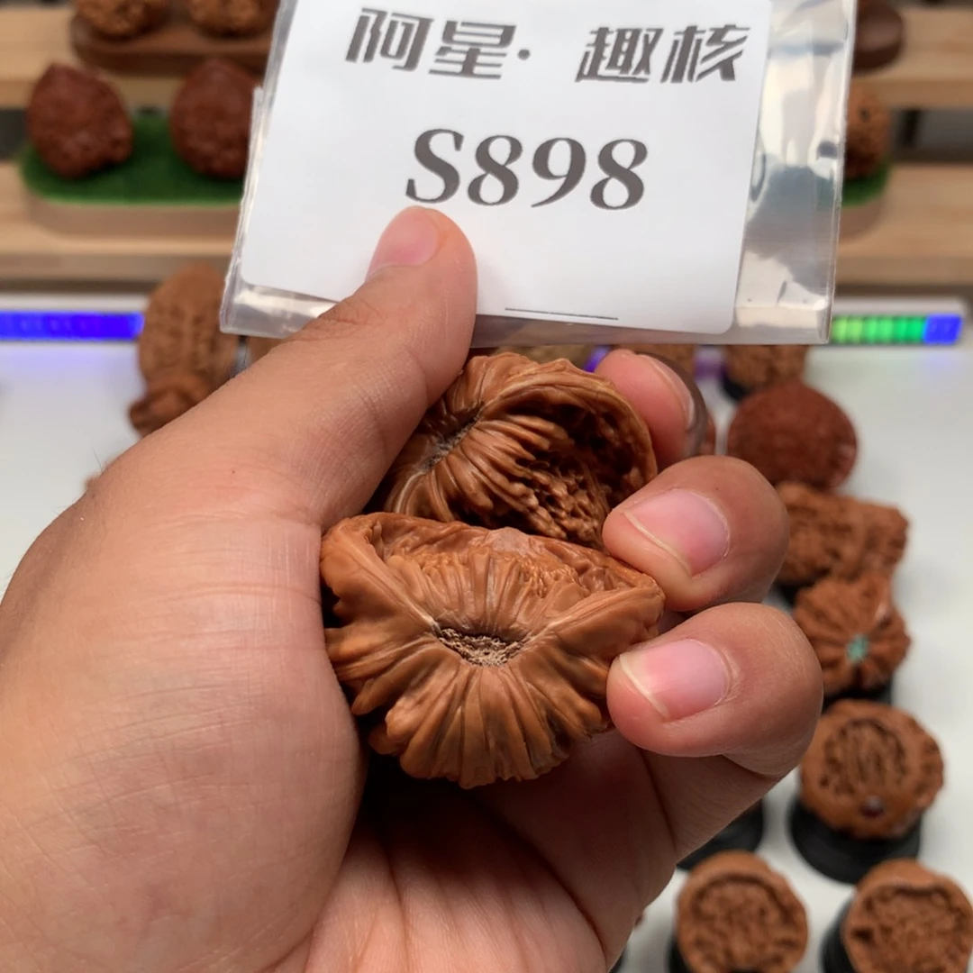 【闪购商品】吊坠文玩核桃叫**柜隐隐约约