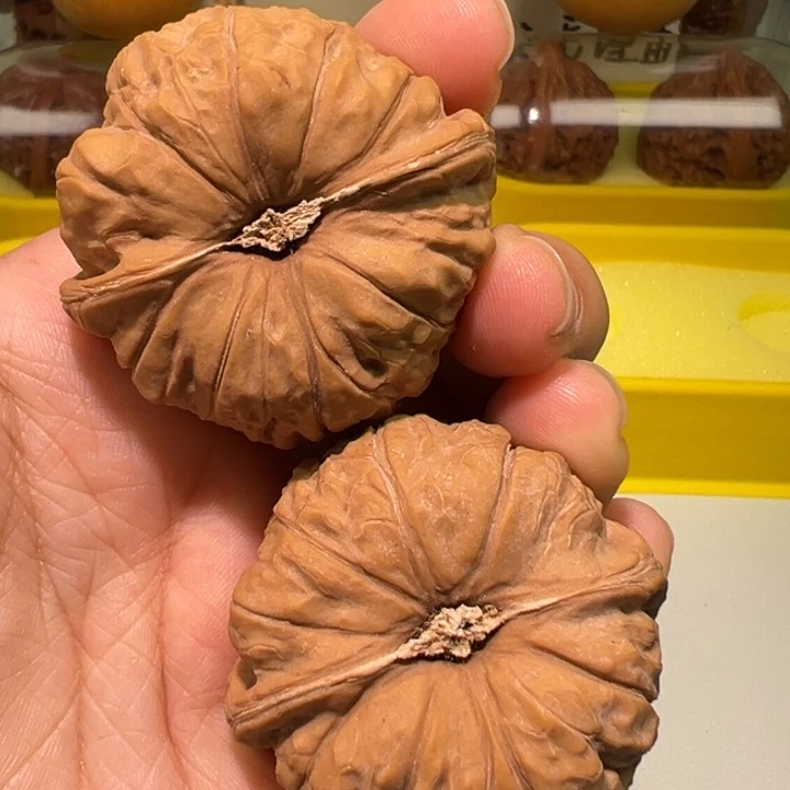 把件文玩核桃边44肚43