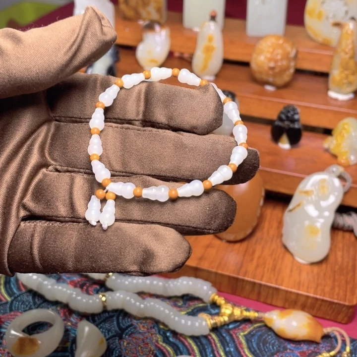 和田玉未镶嵌手链