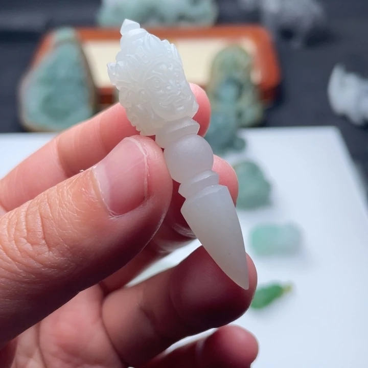 定制翡翠未镶嵌精品