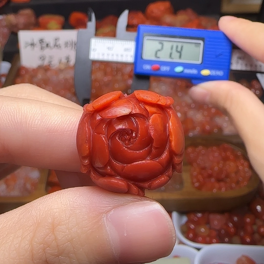 南红玛瑙未镶嵌颈饰