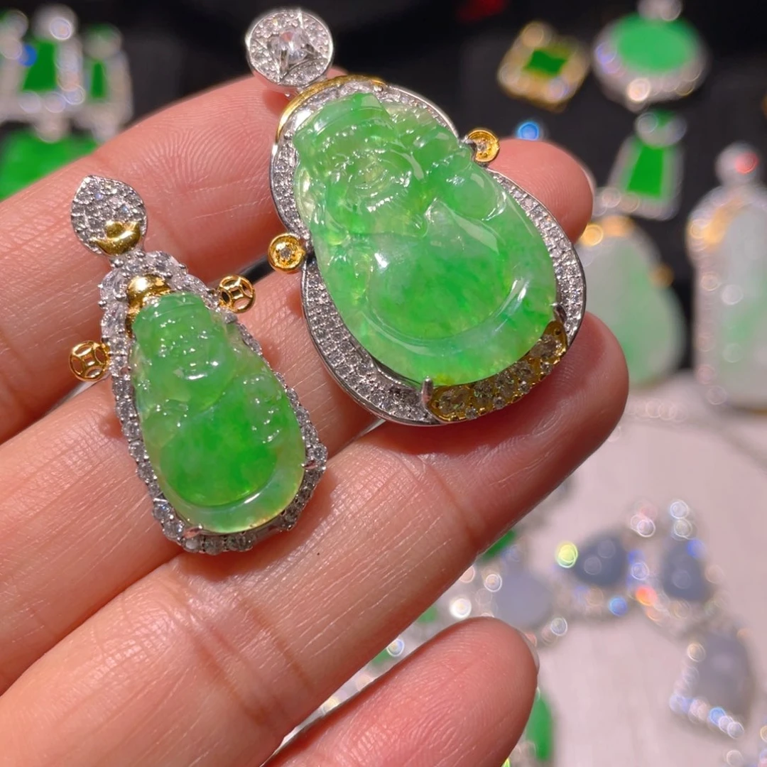 翡翠颈饰银S925镶嵌蚊****嘴精品