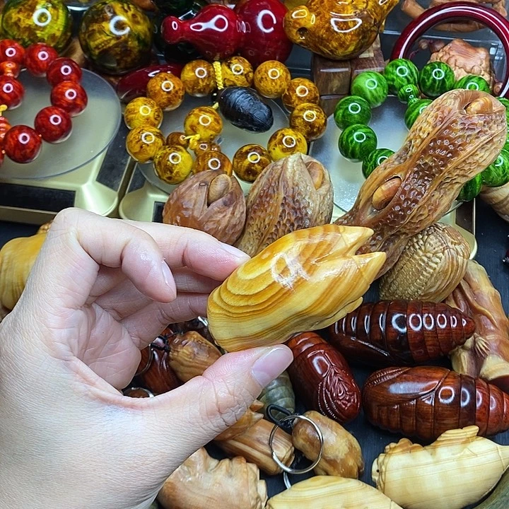 琥珀木琥珀木文玩手串