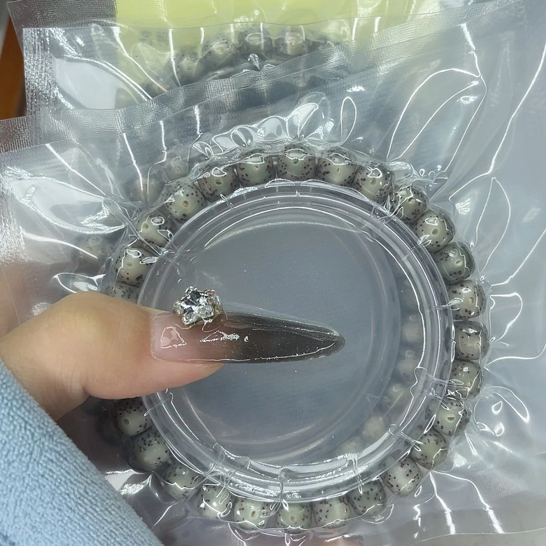 手串星月菩提通体R2