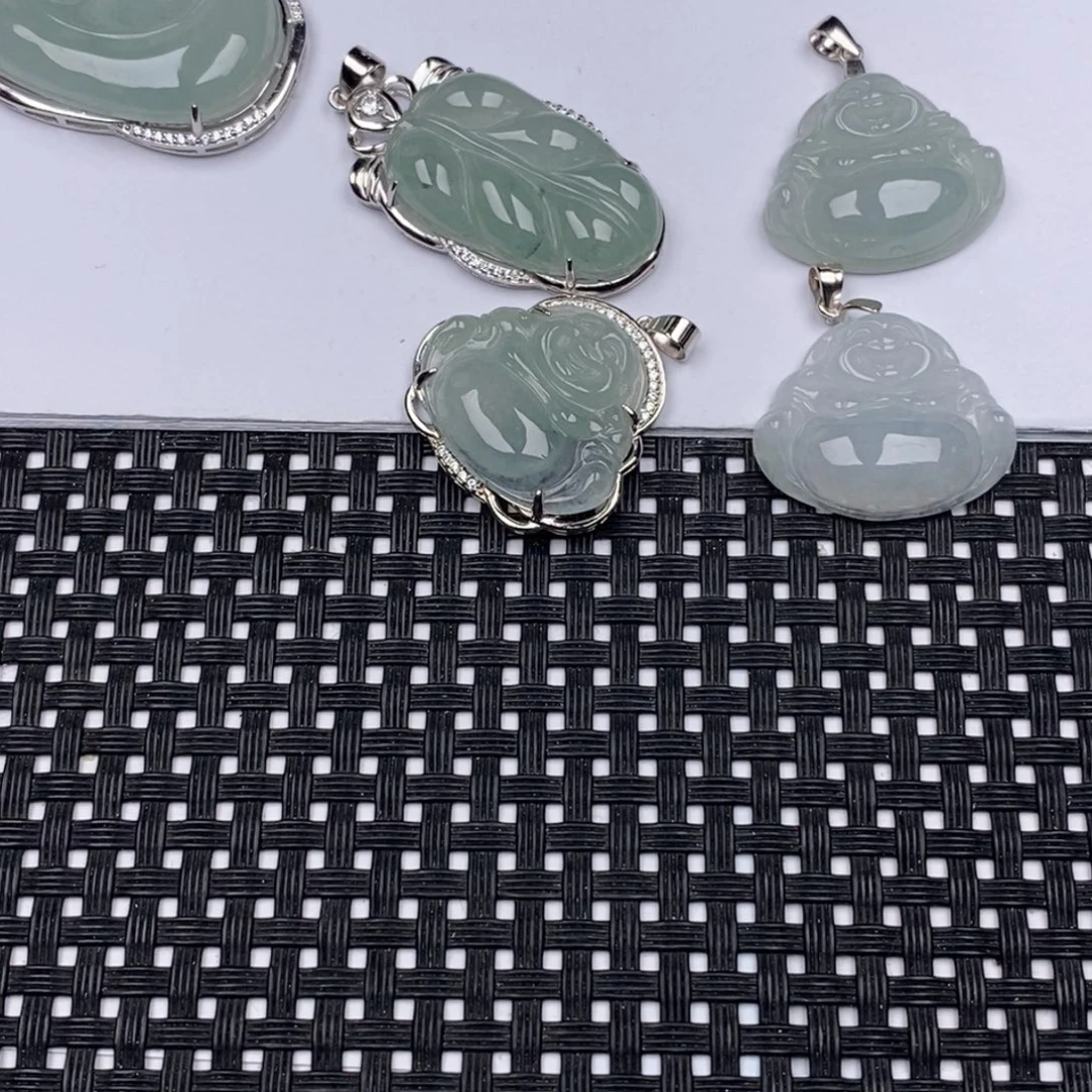 翡翠银S925镶嵌颈饰