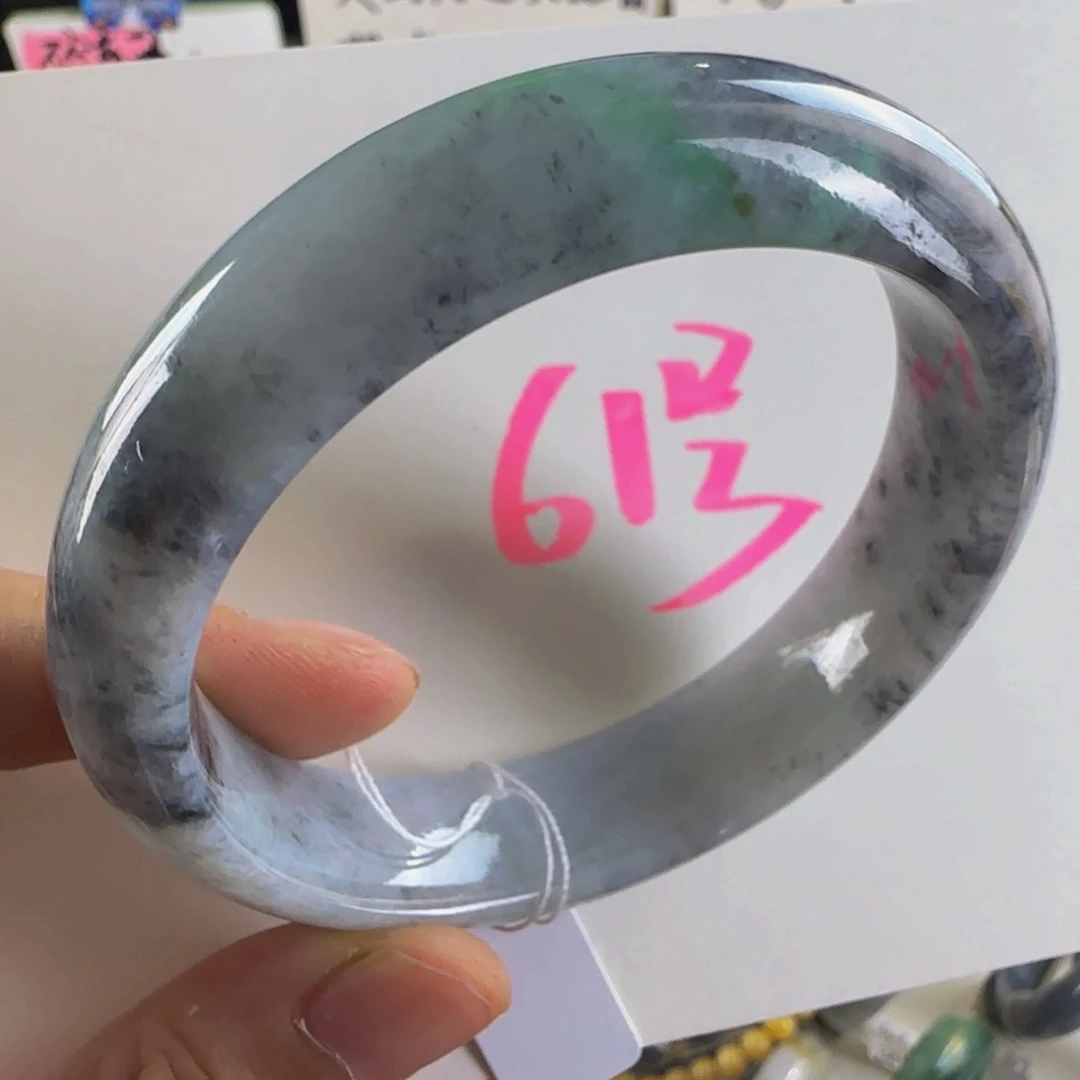翡翠手镯未镶嵌老坑55.8