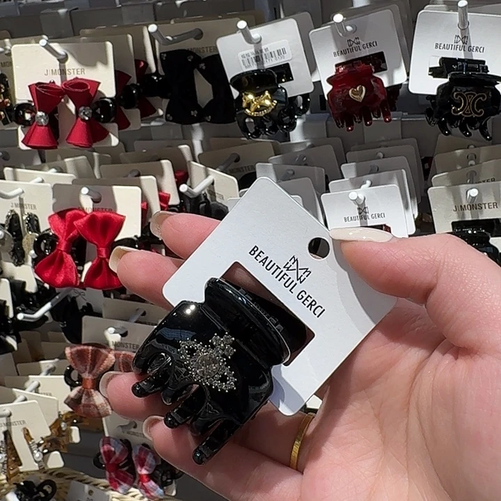 布艺铁合金默认微瑕特价不退换