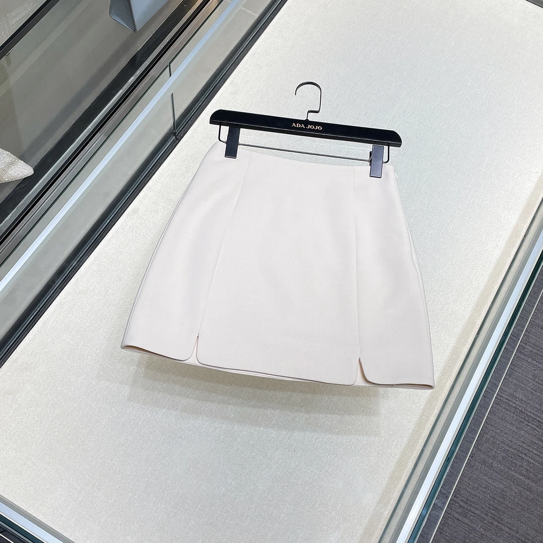 【贵气教主】夏季新款女装法式休闲通勤简约纯色短款半裙DY4095