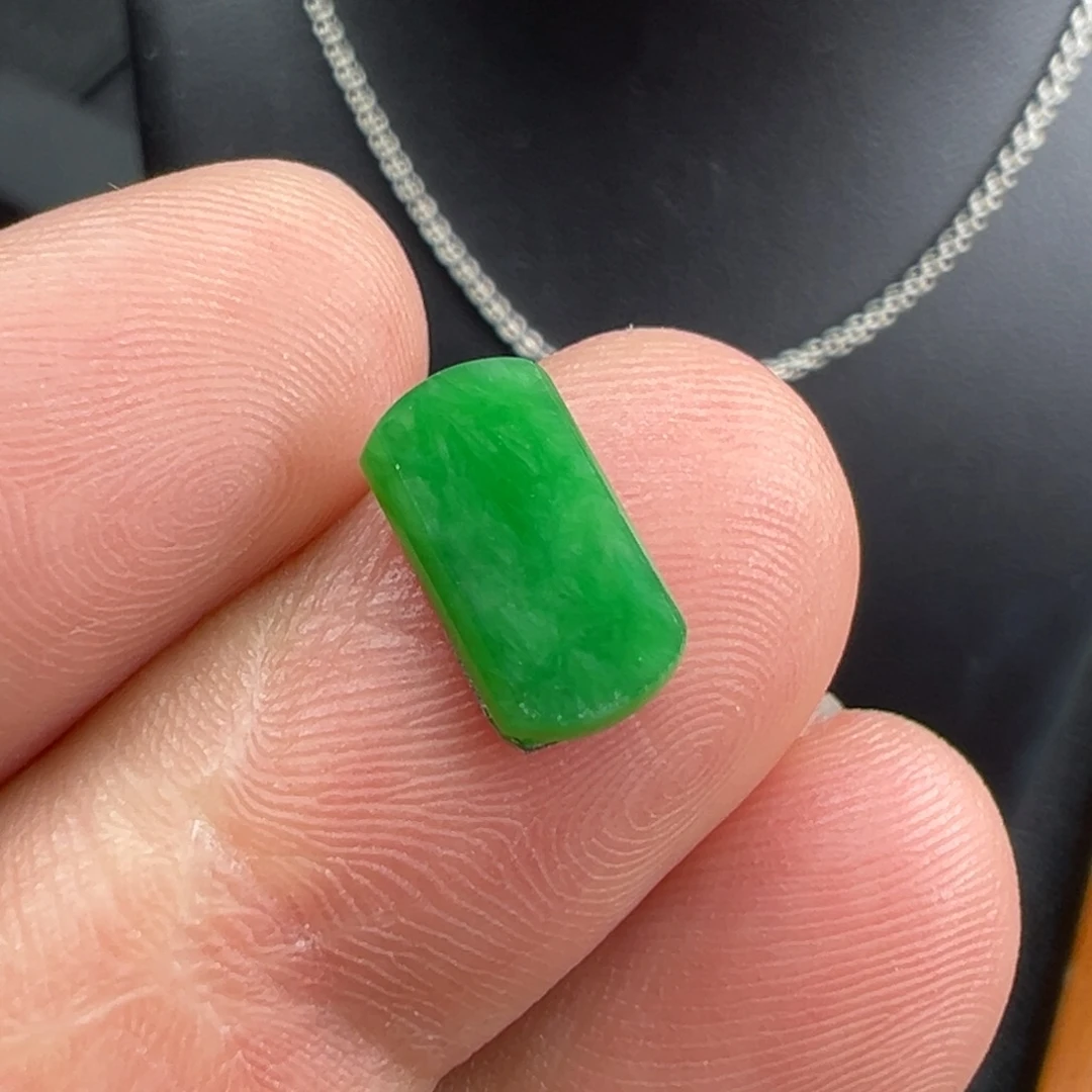 翡翠未镶嵌颈饰马鞍11.3