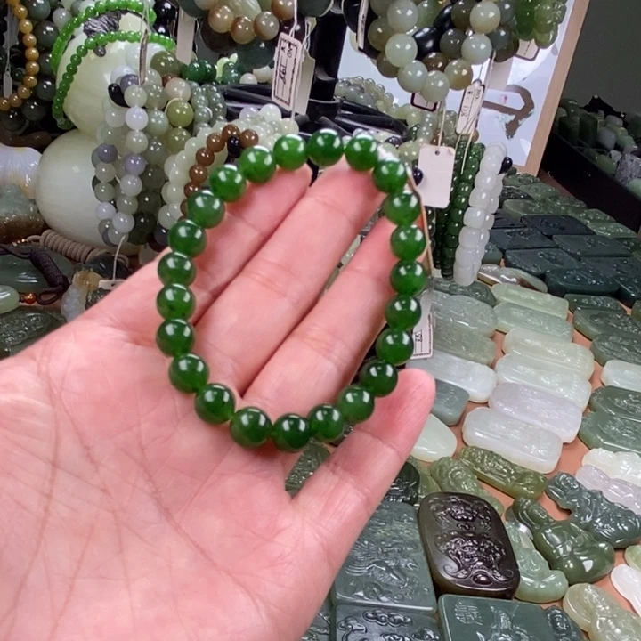 和田玉（碧玉）未镶嵌手链