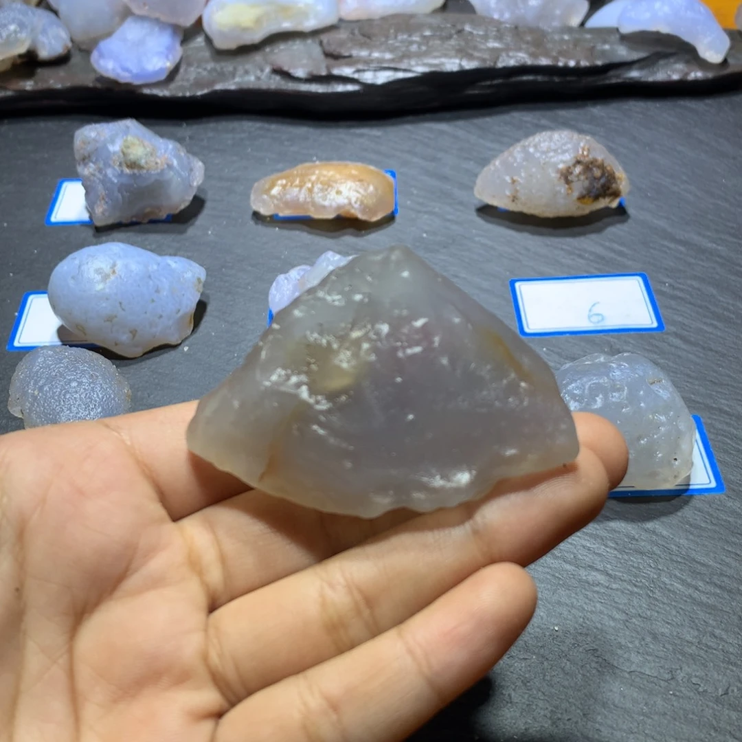未镶嵌玛瑙/玉髓珠宝奇石
