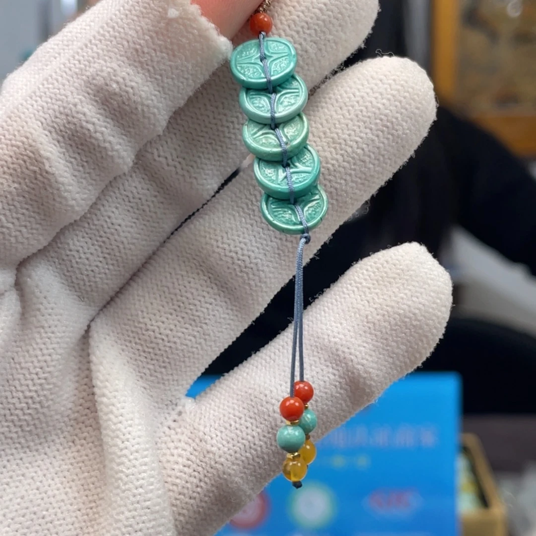 绿松石未镶嵌挂件