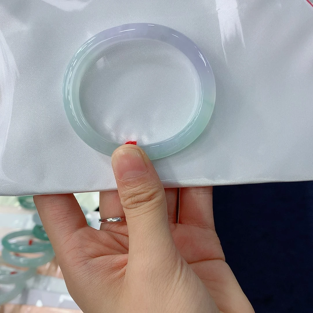 翡翠手镯未镶嵌买断