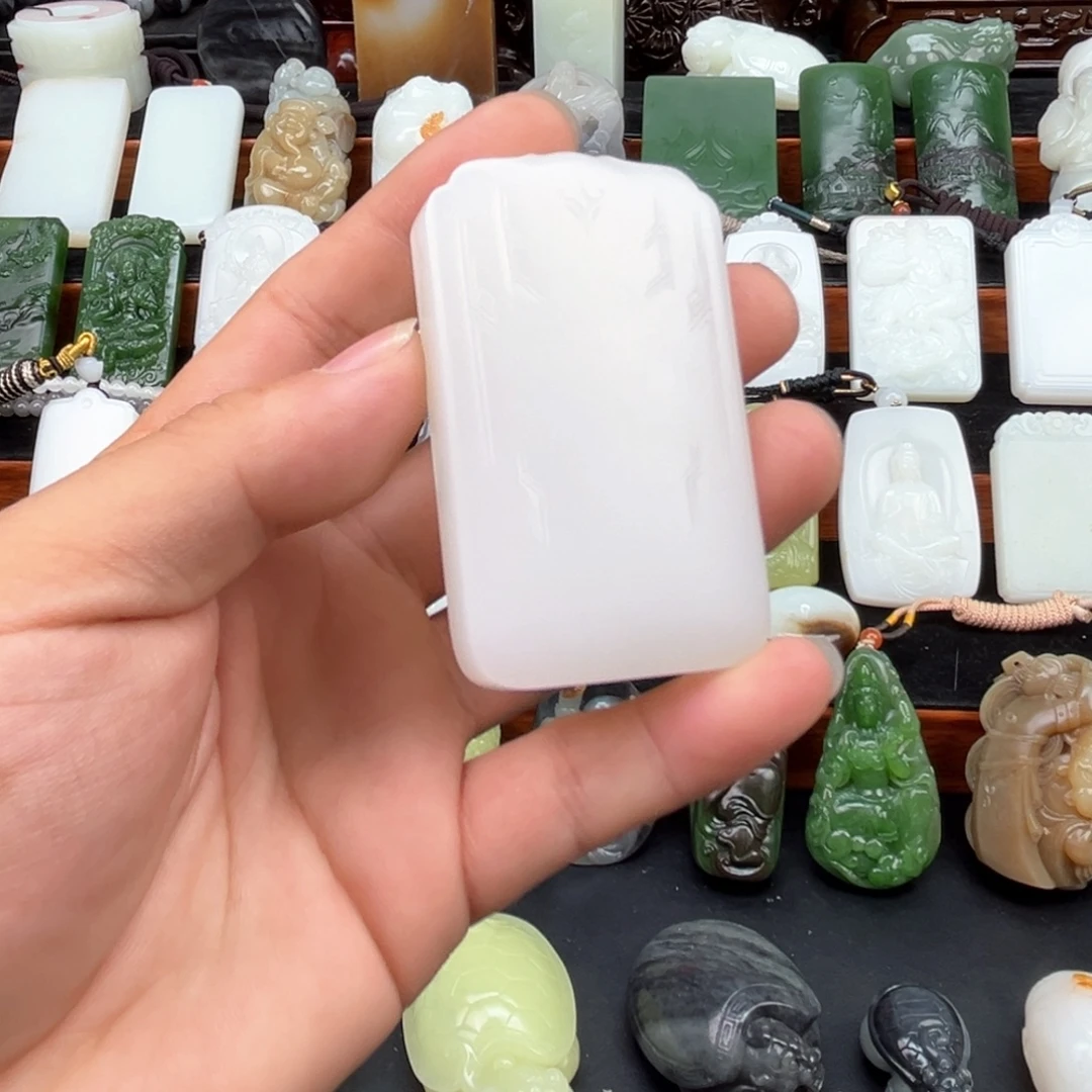 和田玉未镶嵌挂件