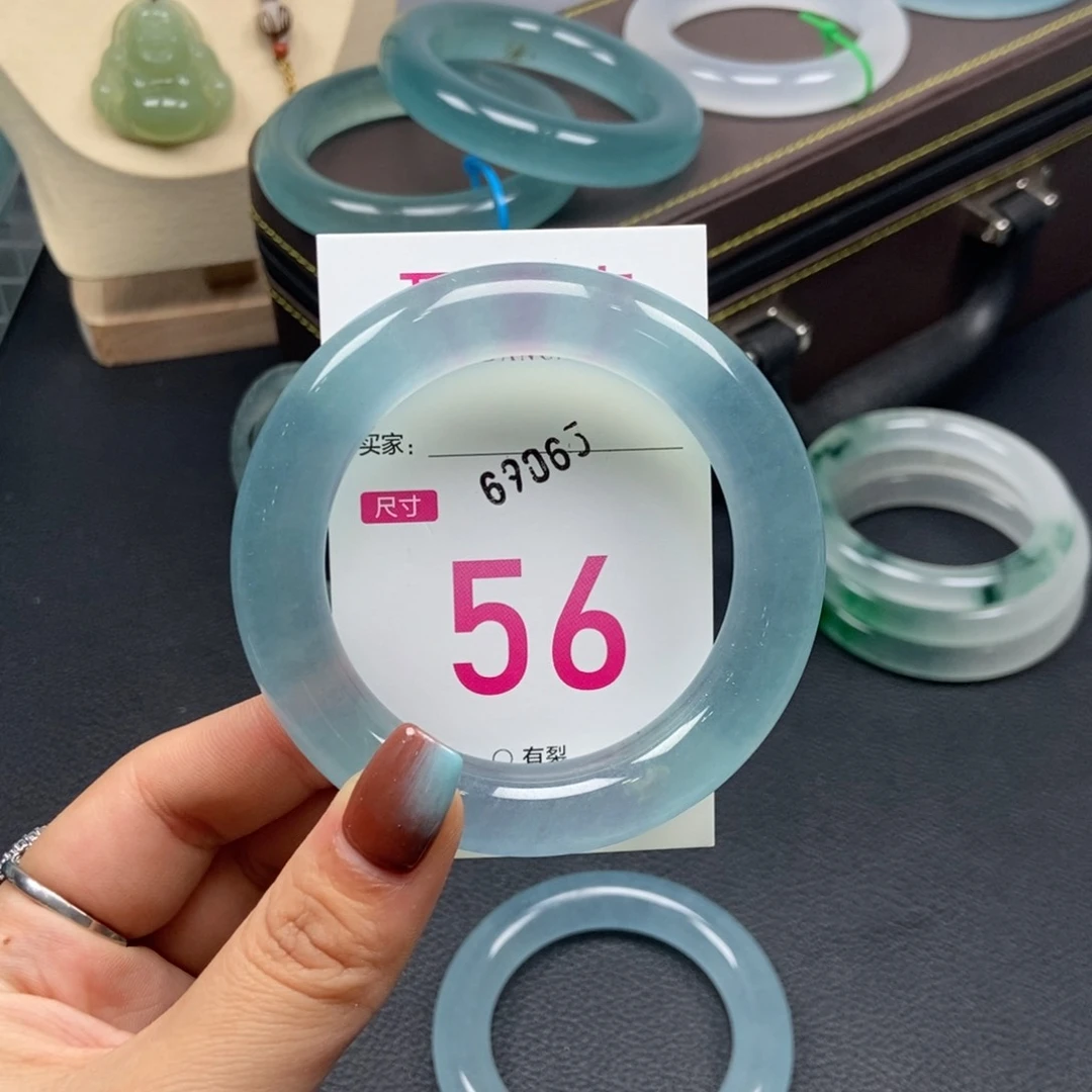 未镶嵌手镯石英质玉Q****.