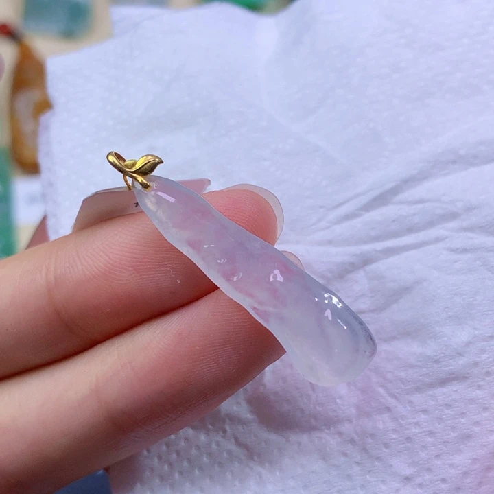 翡翠未镶嵌吊坠(不含链) 4622