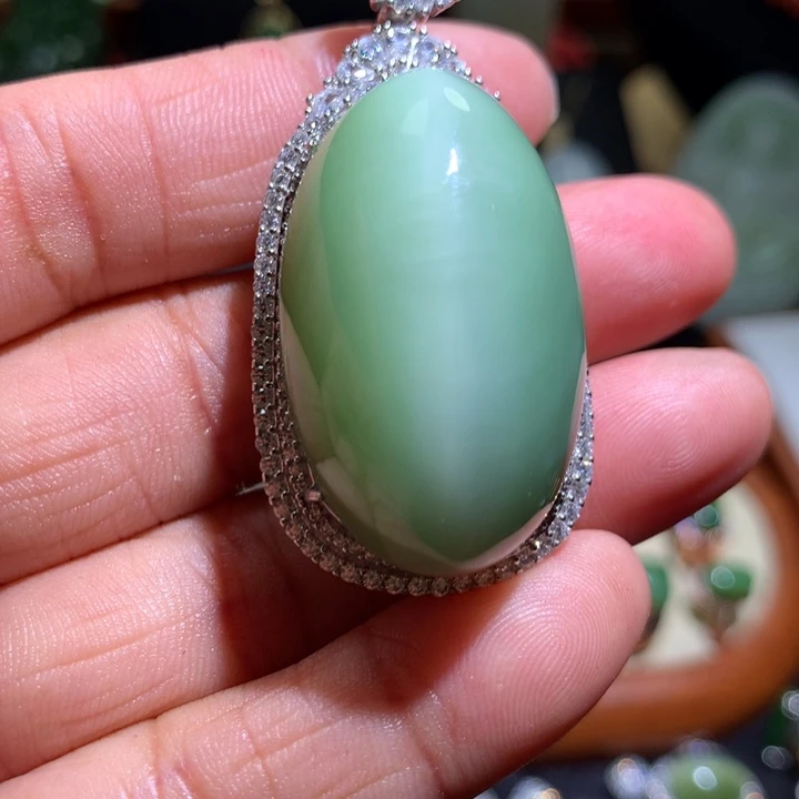 和田玉吊坠银S925镶嵌