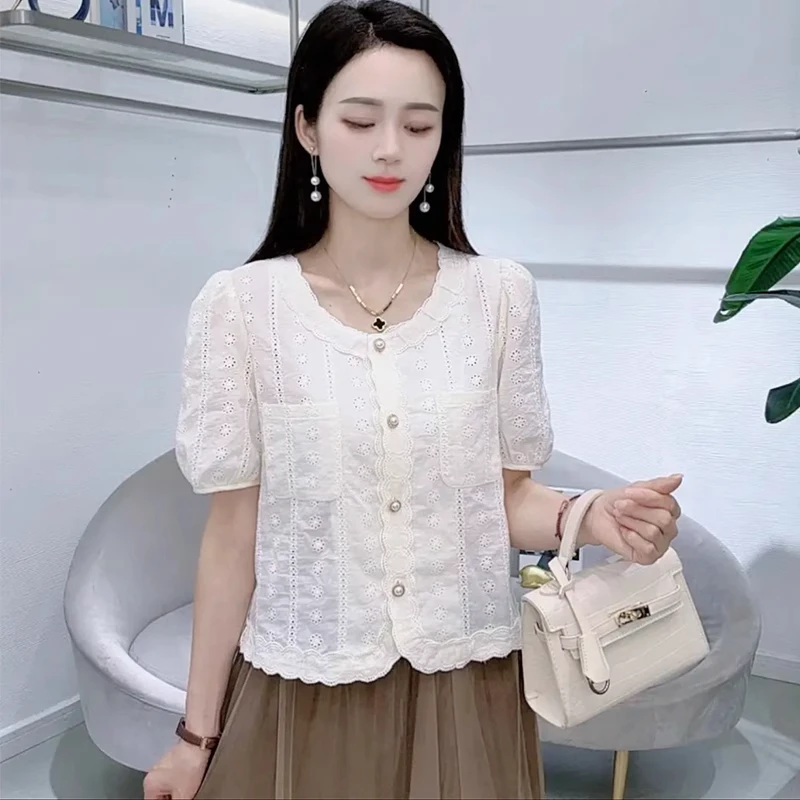 时尚小香风蕾丝衬衫女2025夏季新款洋气显瘦遮肚子圆领短袖衬衣潮