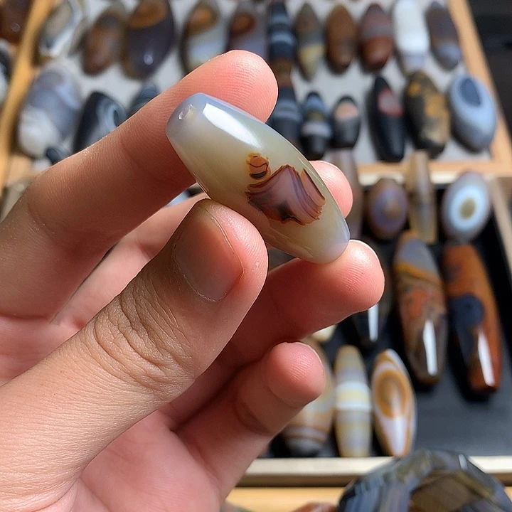 玛瑙/玉髓未镶嵌颈饰