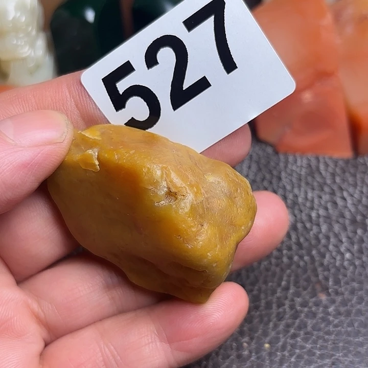 衆***動老挝石精美老挝田黄