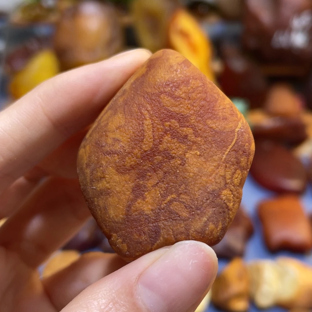 定制琥珀未镶嵌原石