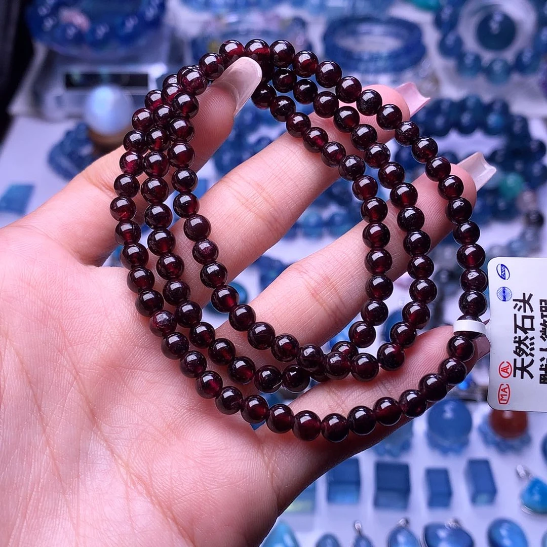 未镶嵌手链水晶多样性