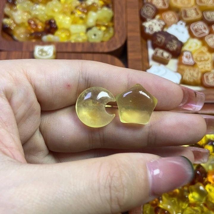 琥珀未镶嵌珠宝奇石星月