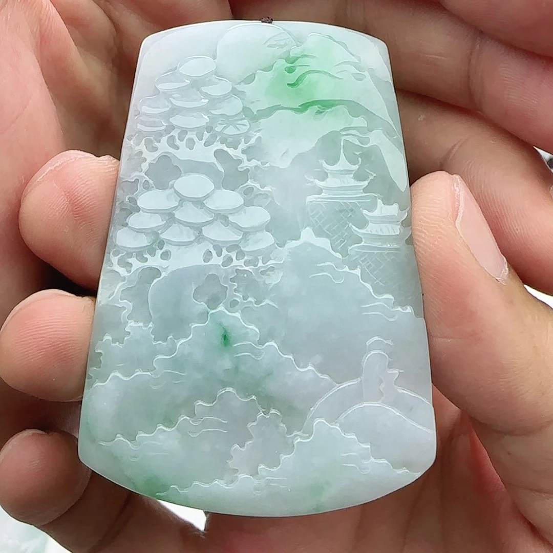 翡翠未镶嵌颈饰翡翠