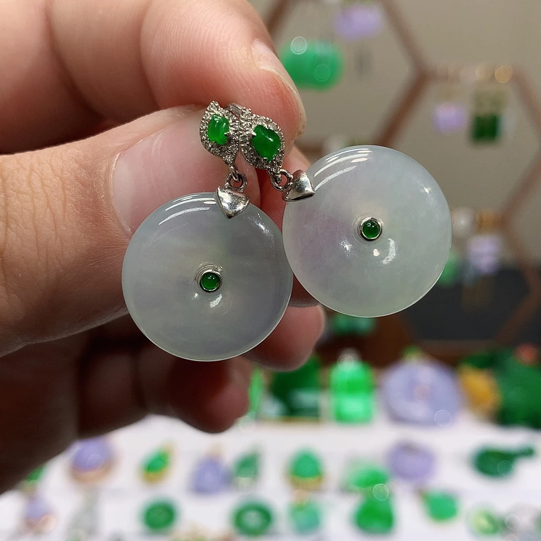 18K金镶嵌翡翠耳饰天然翡翠耳饰