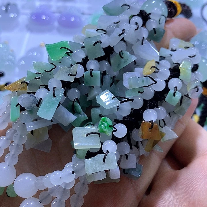 翡翠未镶嵌颈饰天然翡翠Ａ货车挂多样性发货发其一