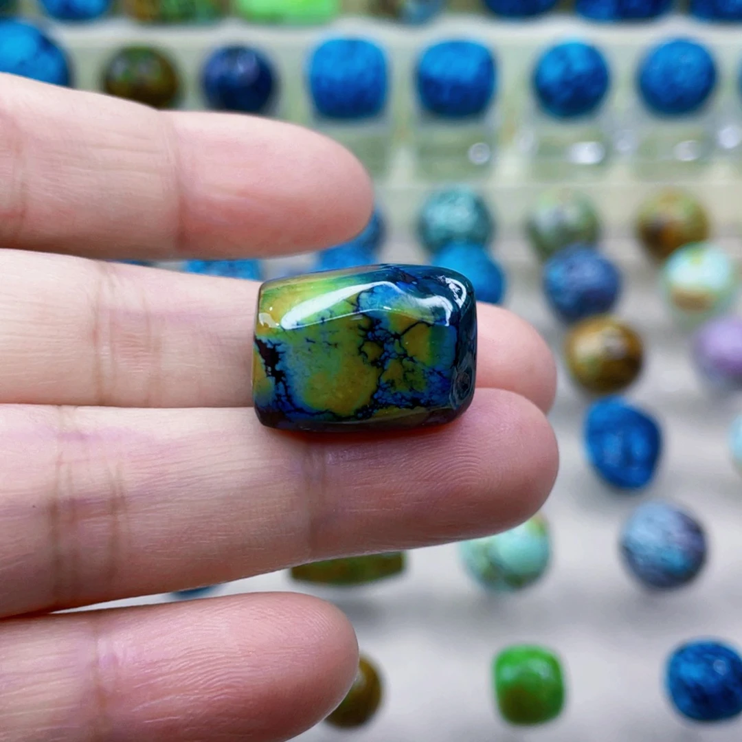 未镶嵌绿松石颈饰