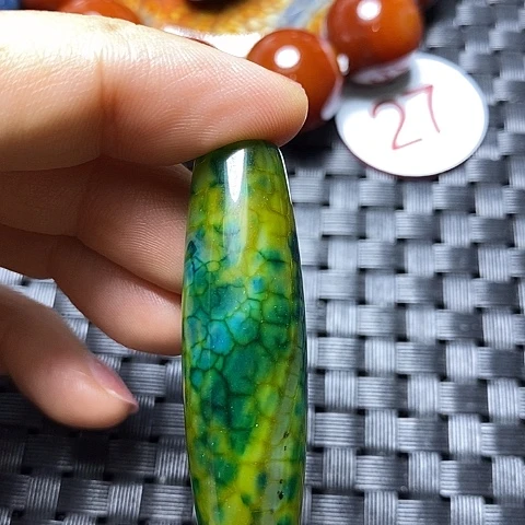 未镶嵌颈饰玛瑙/玉髓中**盛