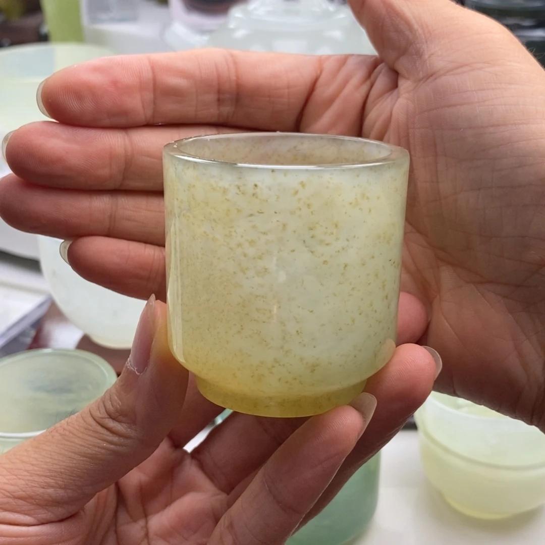 用***3未镶嵌岫玉四大名玉茶杯60毫升