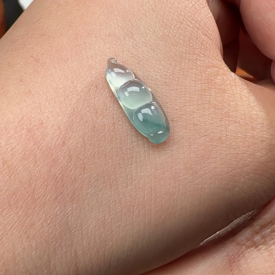 定制翡翠未镶嵌天然缅甸A货翡翠