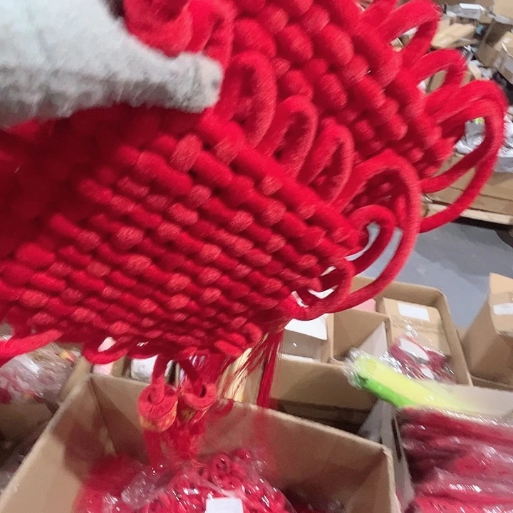 挂饰中国结拍一发二。