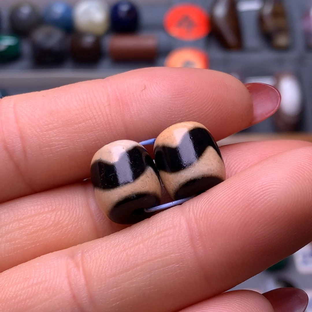 玛瑙/玉髓颈饰未镶嵌开*