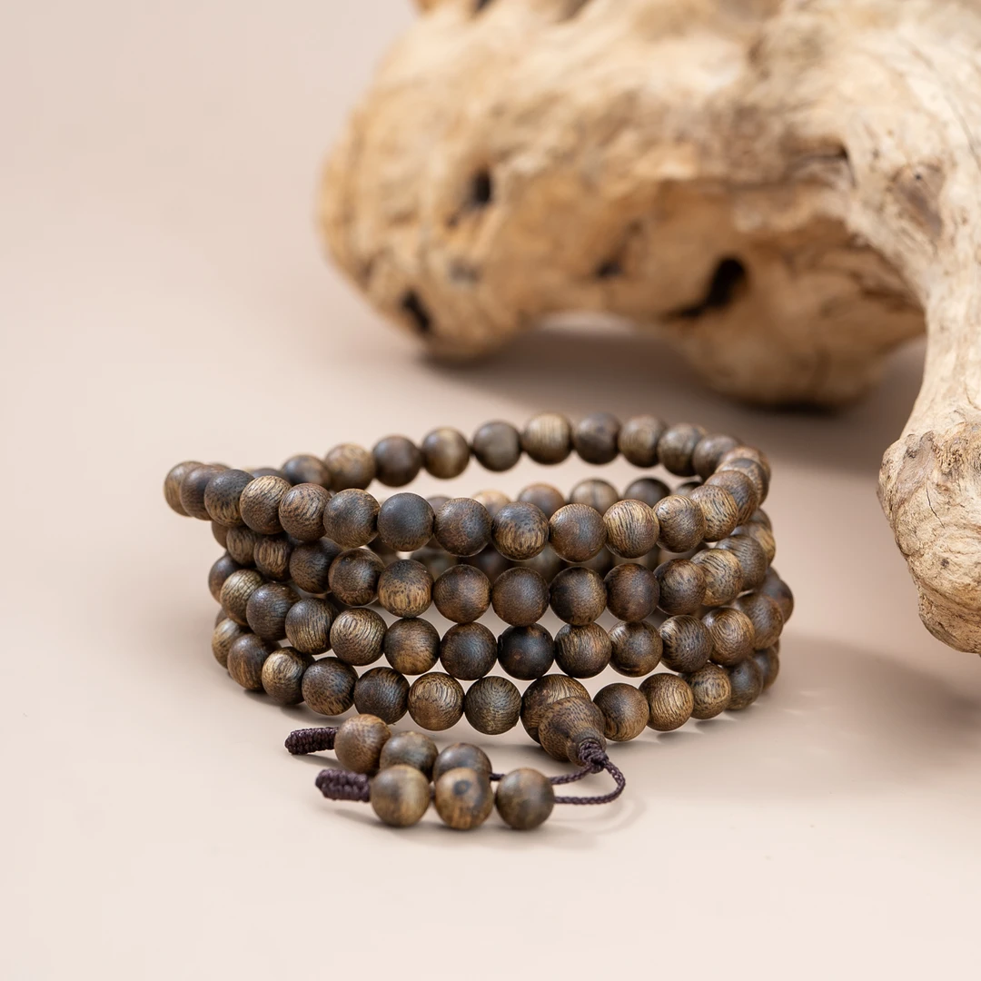 XIANYUAN/仙源海南白棋沉香95分结香7mm108颗多圈手串15g