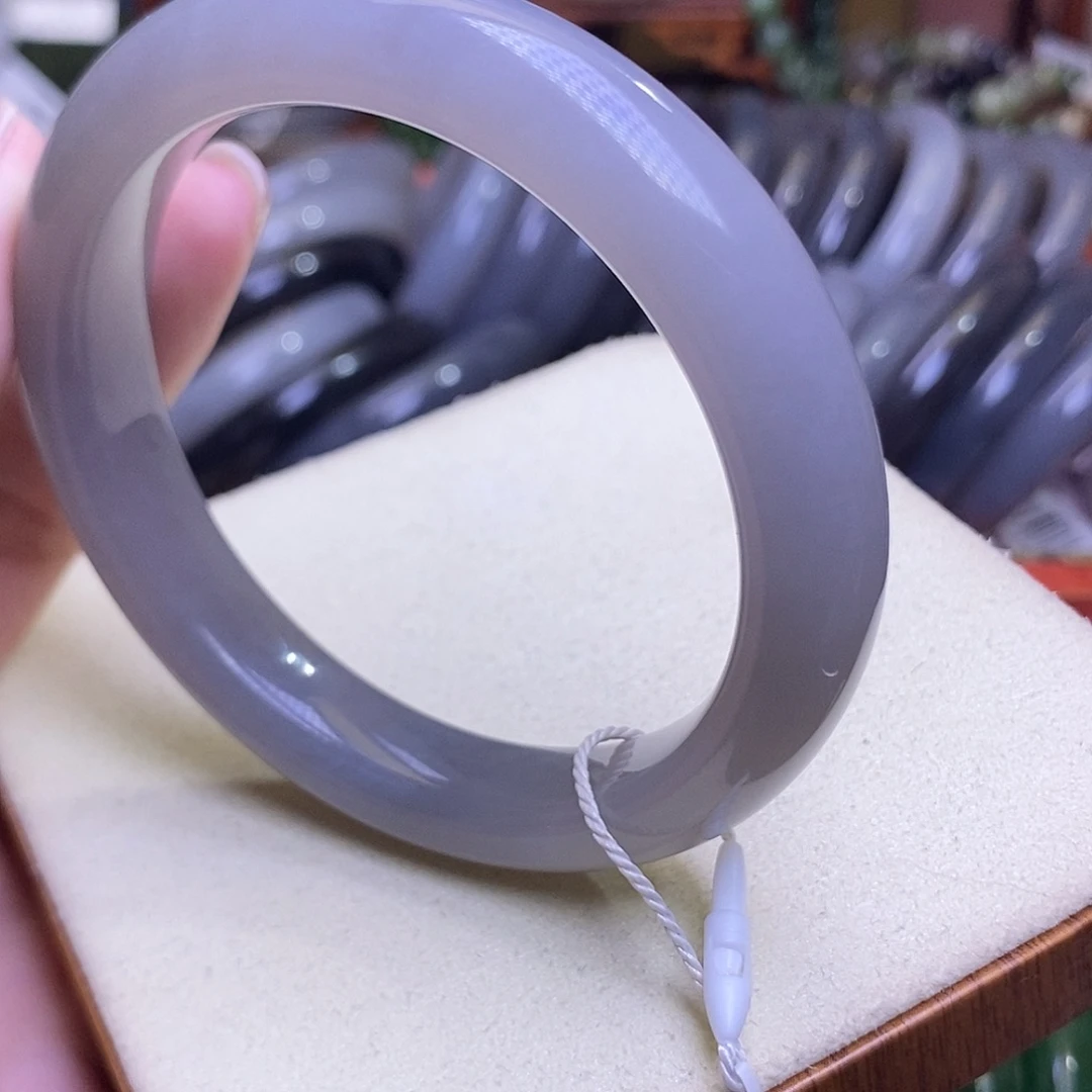 和田玉未镶嵌颈饰浓烟紫老矿料冰底手镯59