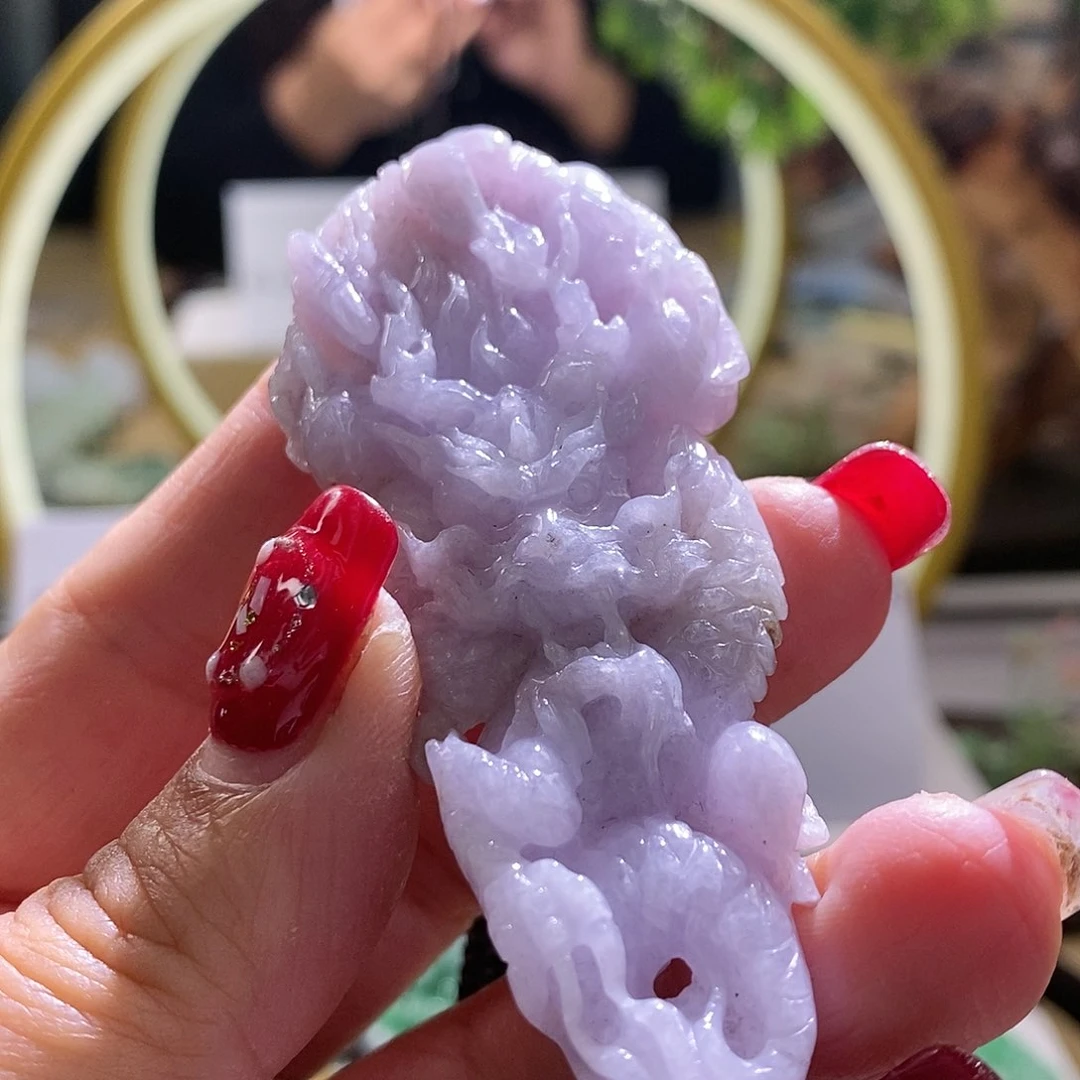 【闪购商品】翡翠颈饰未镶嵌龙牌