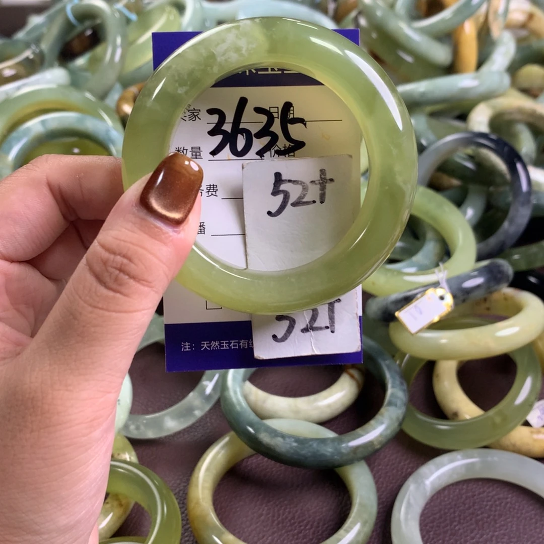 未镶嵌蛇纹石玉手镯3635