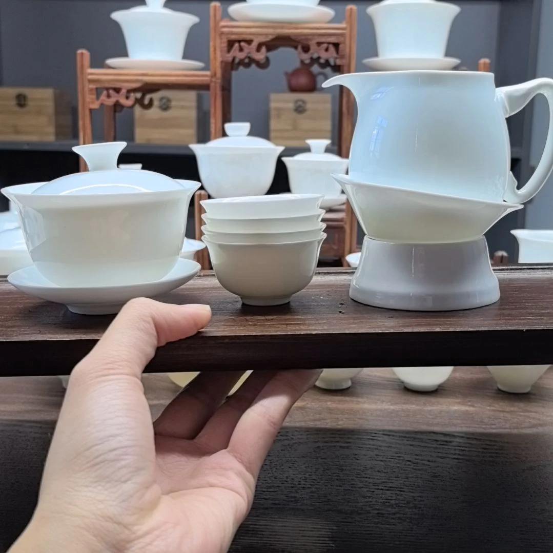 130毫升元宝+3个大玉兰杯+反口杯一个+180公道杯一套